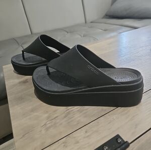 CROCS Women's Black Platform Sandals